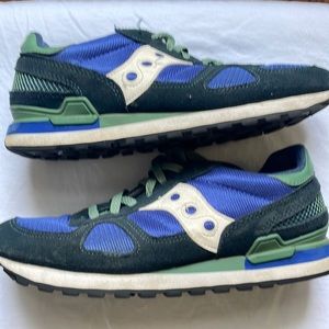 Men’s Saucony Shadow (8.5m) lightly worn!